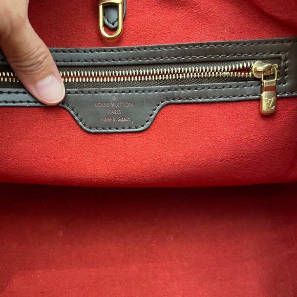 Authentic Louis Vuitton Hampstead PM - Picture 5 of 11